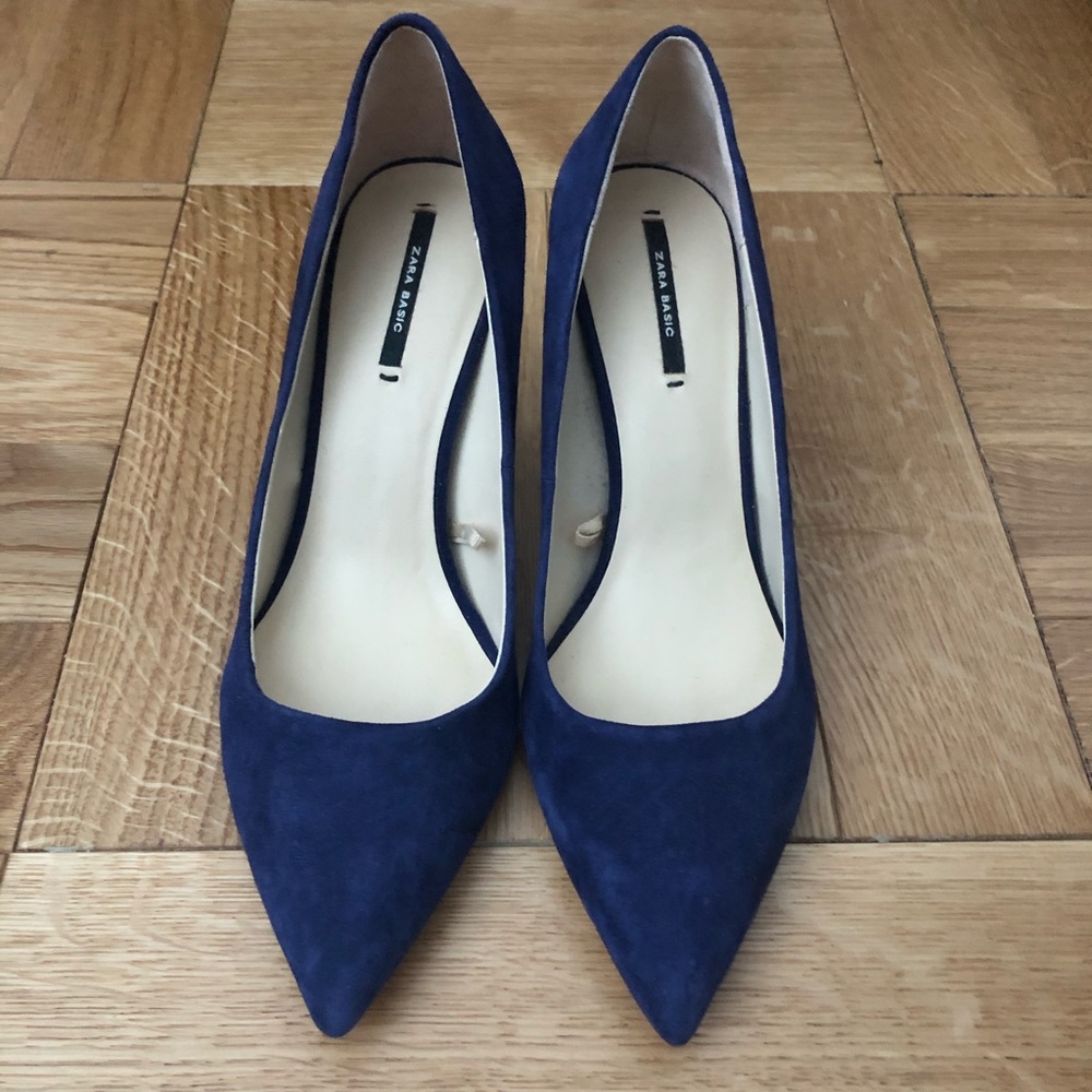 ZARA Blue Suede Pumps